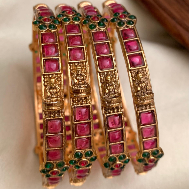 Ruby lekshmi Bangle