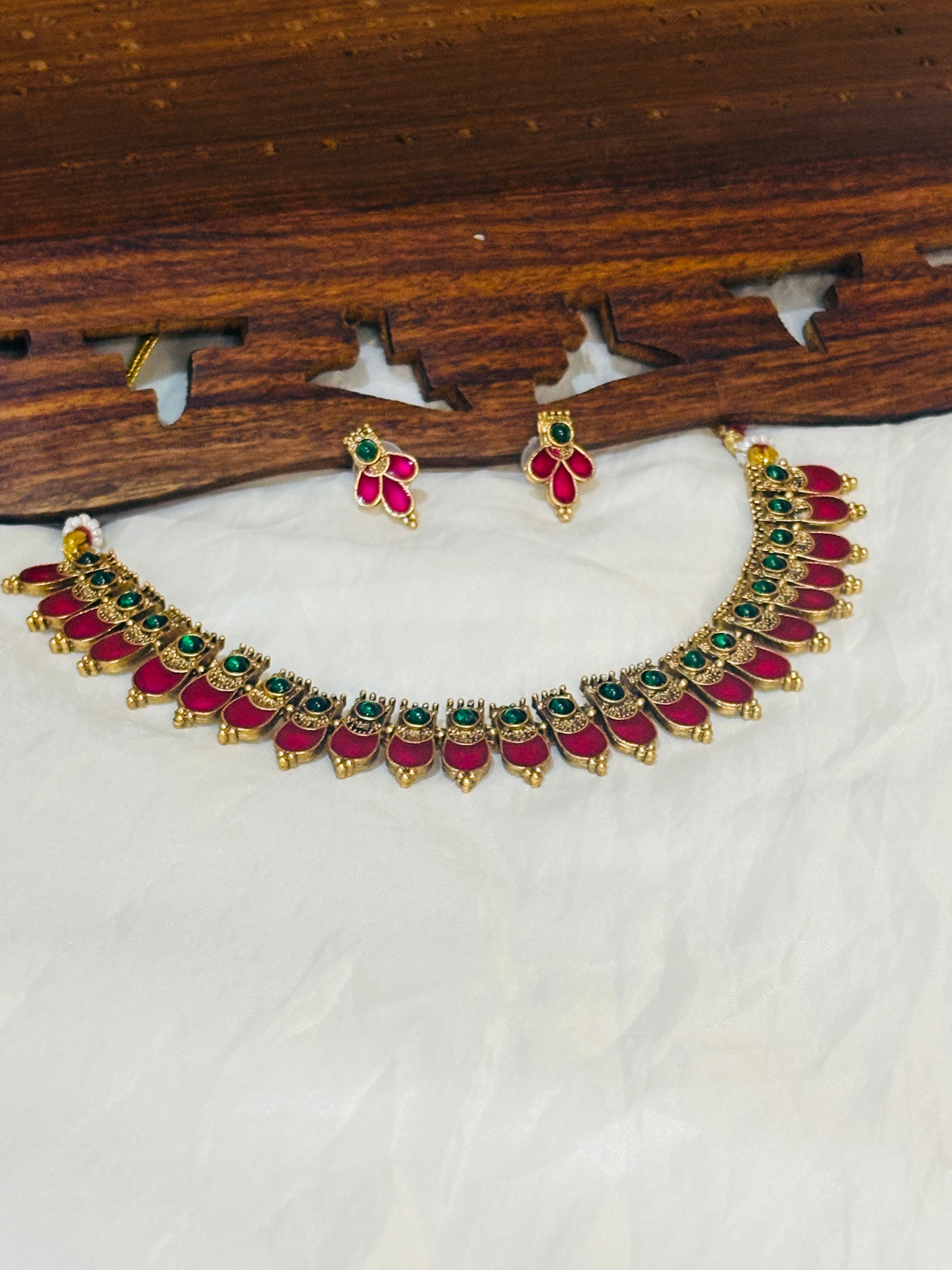 Traditional Nagapadam Choker Necklace