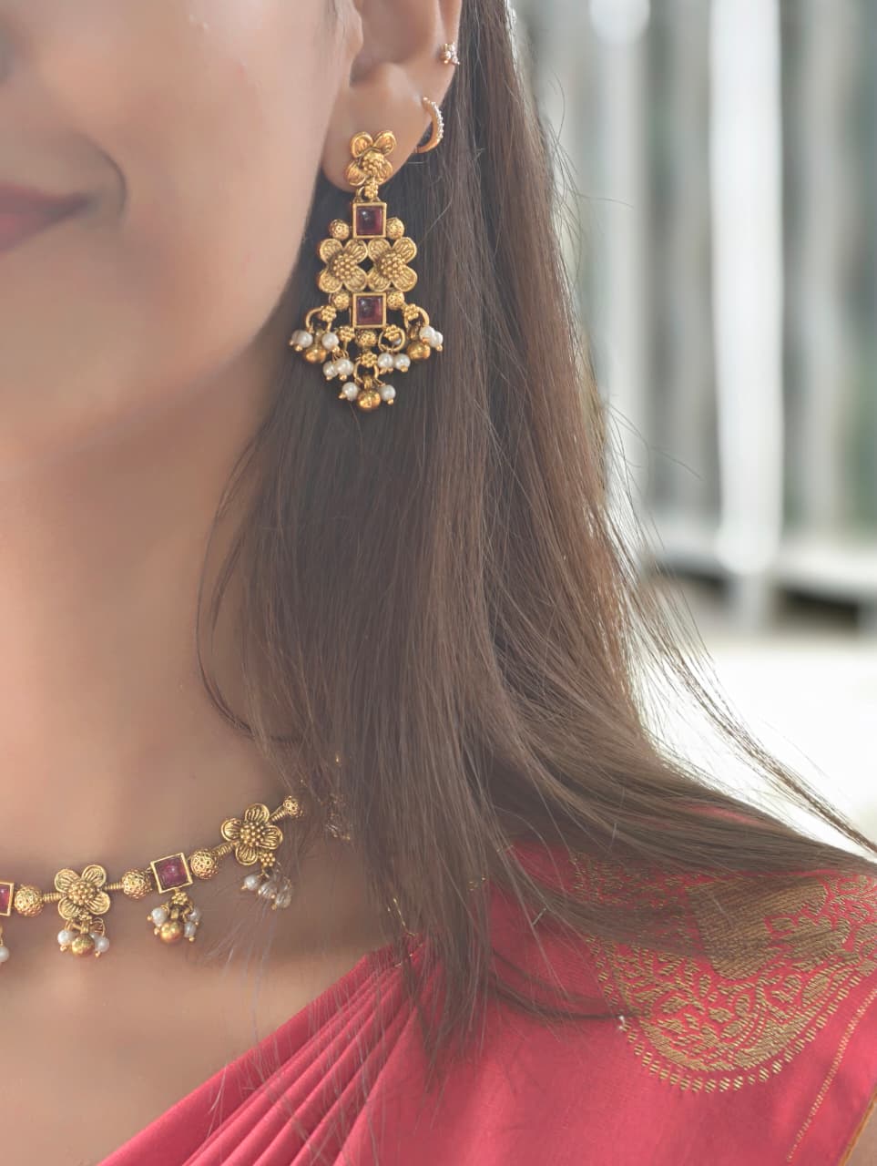 Antique Floral Necklace Set